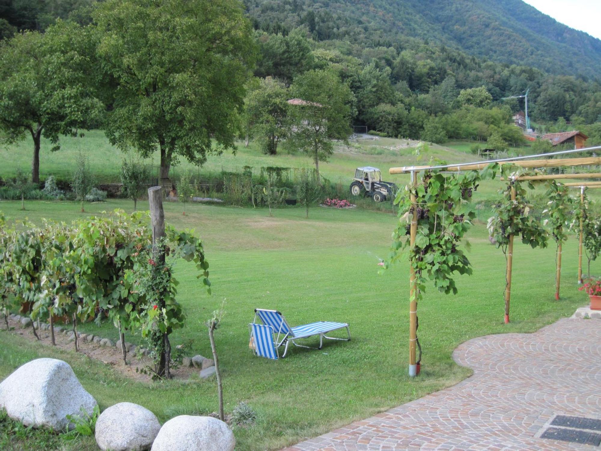 Locanda Borgo Chiese Castel Condino Exterior foto